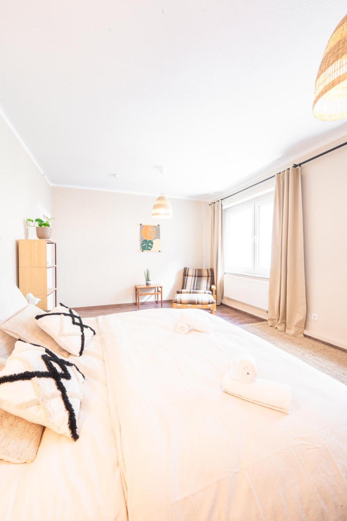 -Super Zentrales Zimmer- Direkt An Der Lutter! Білефельд Екстер'єр фото