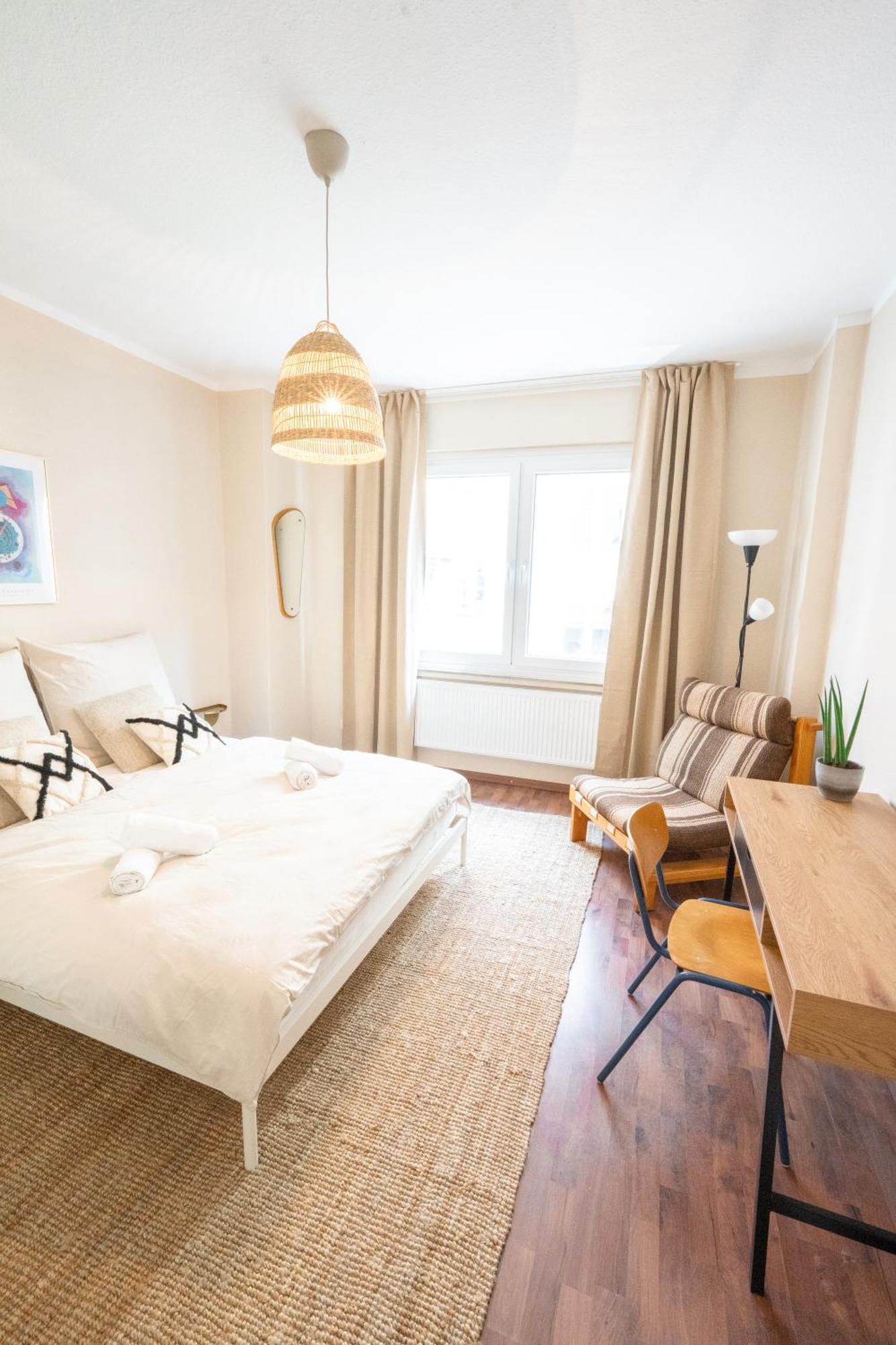 -Super Zentrales Zimmer- Direkt An Der Lutter! Білефельд Екстер'єр фото